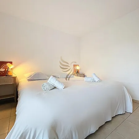 4 Ppl, Terrace, Pool, A/c