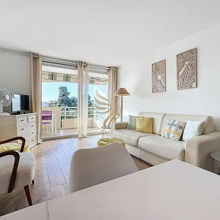 Апартаменты 4 P, Sea View, Terraces, Swimming Pool, A/c