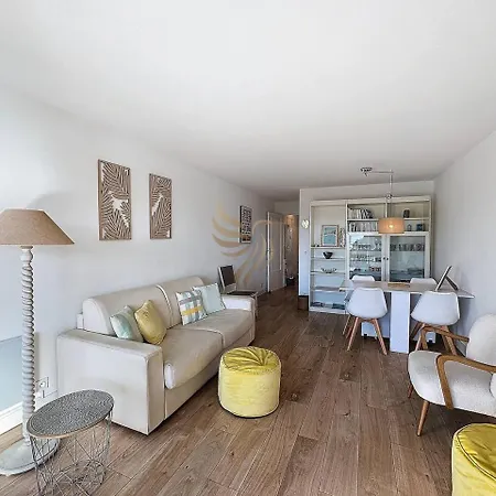 Apartamento 4 P, Sea View, Terraces, Swimming Pool, A/c