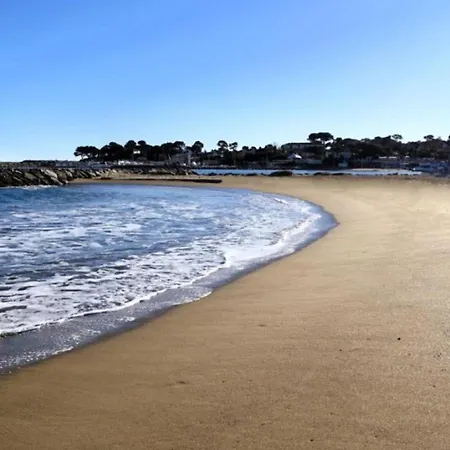 Apartmán 4 P, Sea View, Terraces, Swimming Pool, A/c *